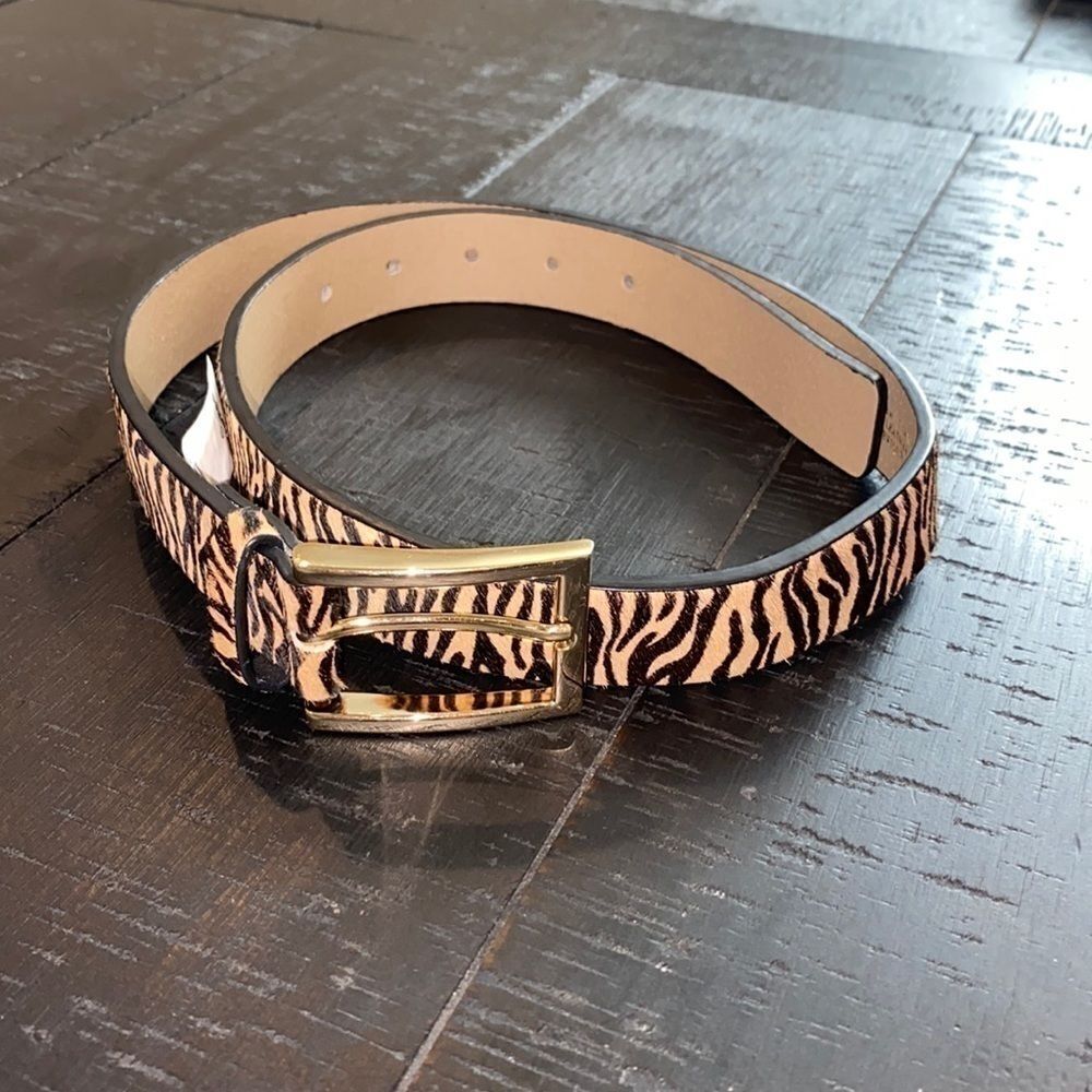 NWT Animal Print Top Leather Gold Buckle Belt​​​​​​​​​​​​​​​​​​​​
